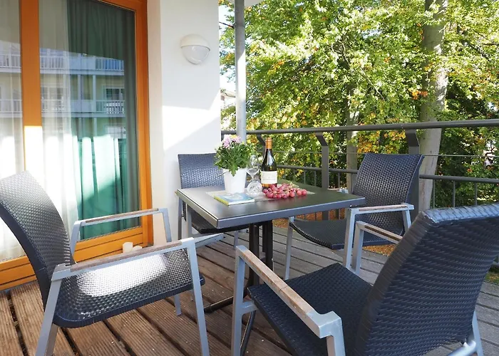 Kaiservillen Heringsdorf - Ferienwohnung Mit 1 Schlafzimmer Und Balkon D112